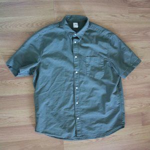 H&M Men's Camo Green Button Down  Shirt